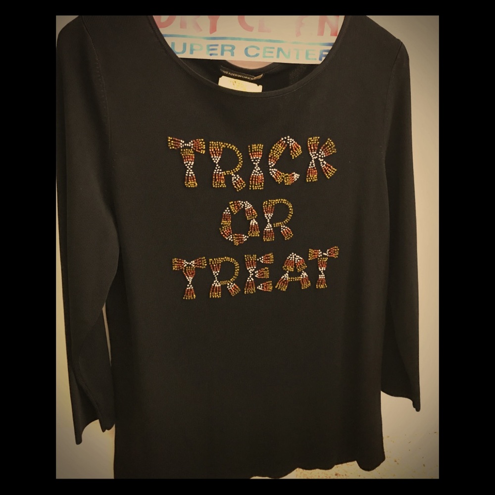 Halloween top!  NWOT!